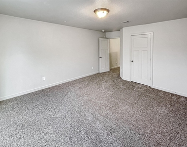 10535 Mills Road - Photo Thumbnail 21