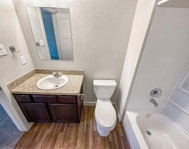 10535 Mills Road - Photo Thumbnail 18