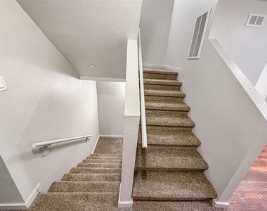 10535 Mills Road - Photo Thumbnail 19