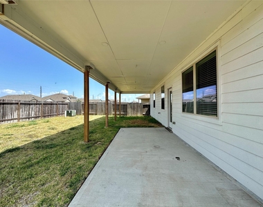 5410 Pembrokeshire Circle - Photo Thumbnail 25