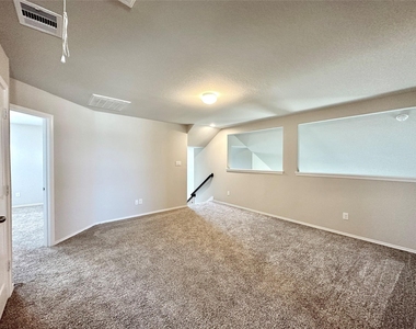 5410 Pembrokeshire Circle - Photo Thumbnail 18