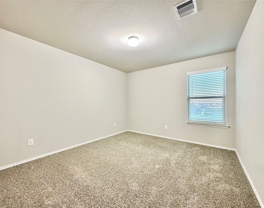 5410 Pembrokeshire Circle - Photo Thumbnail 21