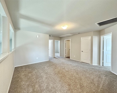 5410 Pembrokeshire Circle - Photo Thumbnail 17