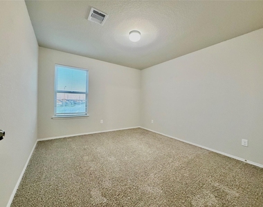 5410 Pembrokeshire Circle - Photo Thumbnail 20