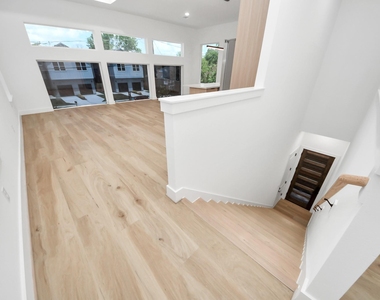 7117 Eastwood Street - Photo Thumbnail 6