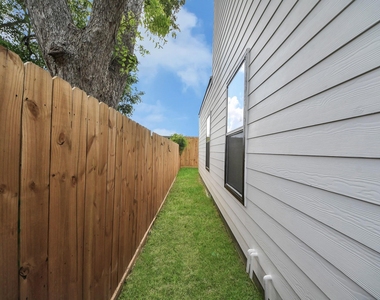 7117 Eastwood Street - Photo Thumbnail 28