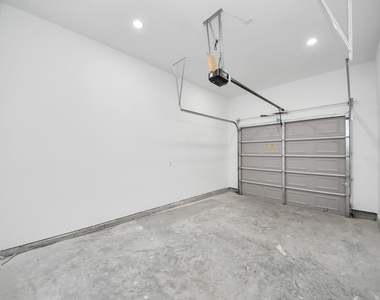 7117 Eastwood Street - Photo Thumbnail 26