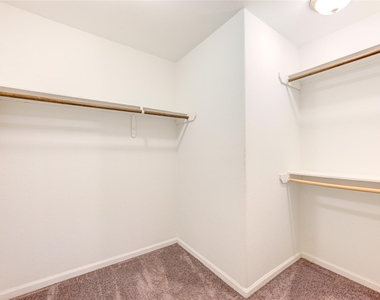 503 W Linney Street - Photo Thumbnail 37