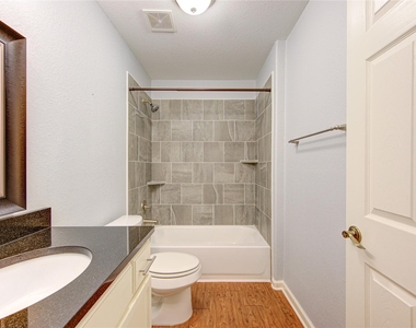 503 W Linney Street - Photo Thumbnail 33
