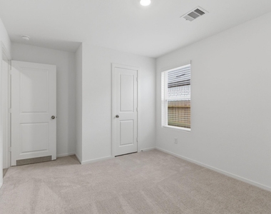 1530 Golden Iris - Photo Thumbnail 9