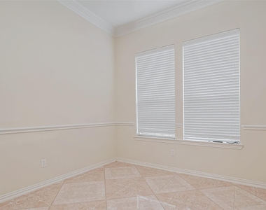 14314 Jaubert Court - Photo Thumbnail 10