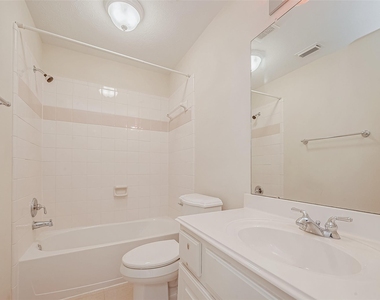 14314 Jaubert Court - Photo Thumbnail 25