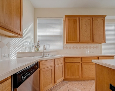 14314 Jaubert Court - Photo Thumbnail 16