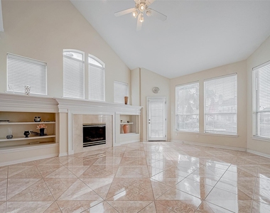 14314 Jaubert Court - Photo Thumbnail 12