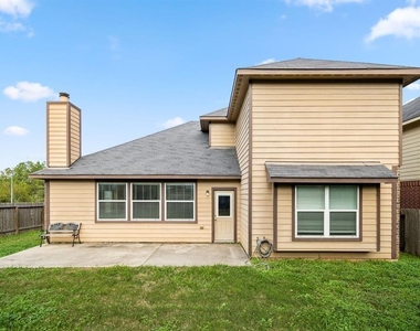 1007 Summer Wood Boulevard - Photo Thumbnail 23