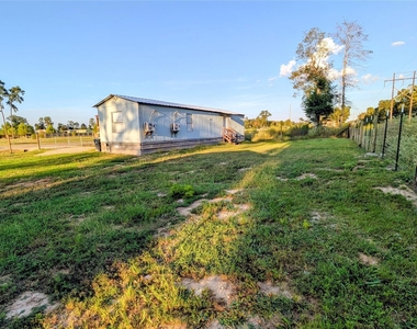 17726 Rio Bravo Boulevard - Photo Thumbnail 8
