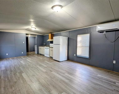 17726 Rio Bravo Boulevard - Photo Thumbnail 2