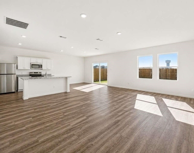 8311 Vacek Crossing Way - Photo Thumbnail 6