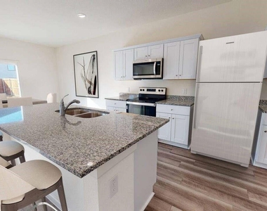 8311 Vacek Crossing Way - Photo Thumbnail 4
