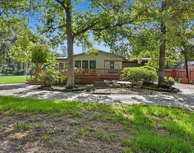 122 Warbonnet Drive - Photo Thumbnail 15