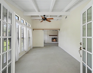 122 Warbonnet Drive - Photo Thumbnail 3