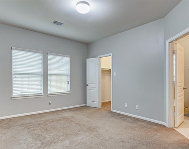 7411 Foxwaithe Lane - Photo Thumbnail 15