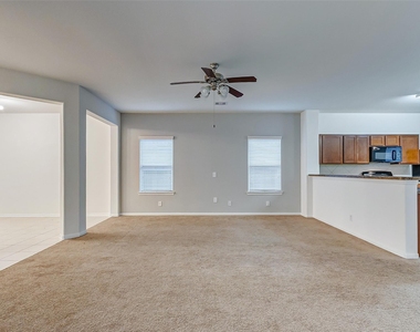 7411 Foxwaithe Lane - Photo Thumbnail 7