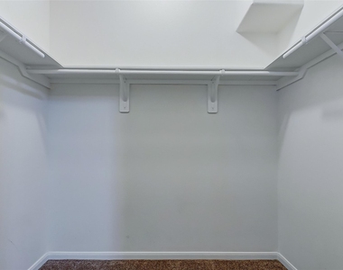7411 Foxwaithe Lane - Photo Thumbnail 17