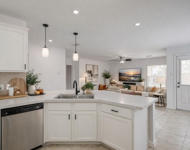21002 Vista Trace Drive - Photo Thumbnail 2
