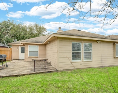21002 Vista Trace Drive - Photo Thumbnail 27