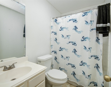 21002 Vista Trace Drive - Photo Thumbnail 24