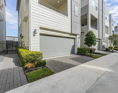 2705 Eado Edge Court Court - Photo Thumbnail 2