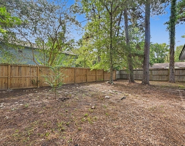 117 N Woodstock Circle Drive - Photo Thumbnail 15