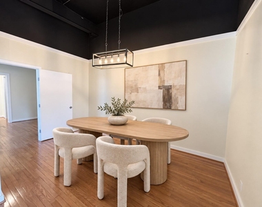 5002 Mellon Street - Photo Thumbnail 2
