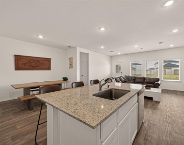 3611 Koop Loop Court - Photo Thumbnail 14