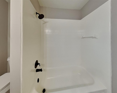 8510 Canyon Pine Drive - Photo Thumbnail 19