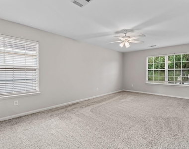 29554 N Legends Bend - Photo Thumbnail 28