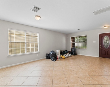 29554 N Legends Bend - Photo Thumbnail 16