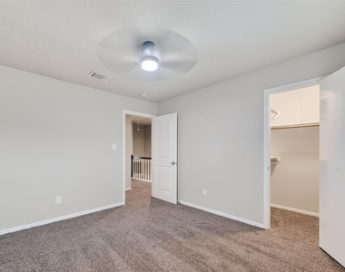 2402 Oak Shores Drive - Photo Thumbnail 31