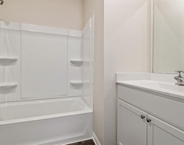 712 Jasmine Ridge Lane - Photo Thumbnail 13