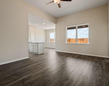 712 Jasmine Ridge Lane - Photo Thumbnail 1