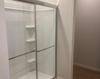 1654 Garabaldi Circle Se - Photo Thumbnail 4