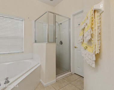 1581 Zaffer Street Nw - Photo Thumbnail 8