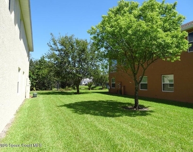 1020 Venetian Drive - Photo Thumbnail 16