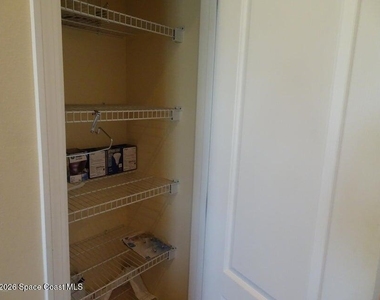 1020 Venetian Drive - Photo Thumbnail 12