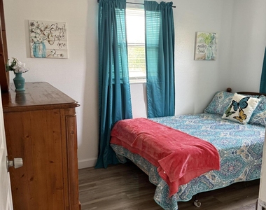 4100 Edward Street - Photo Thumbnail 11