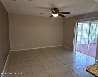 455 Charlotta Avenue Se - Photo Thumbnail 15