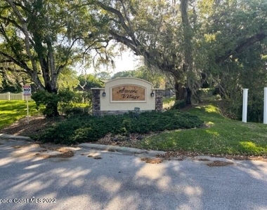 1761 Caleb Lane - Photo Thumbnail 1