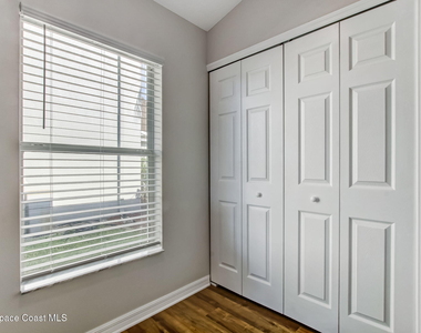 3254 Burdock Avenue - Photo Thumbnail 19