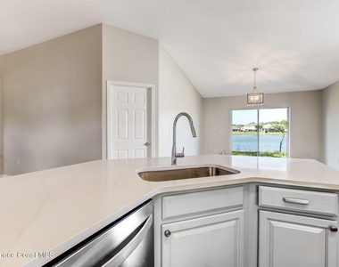 3254 Burdock Avenue - Photo Thumbnail 3